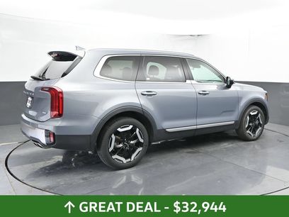 Used 2025 Kia Telluride S