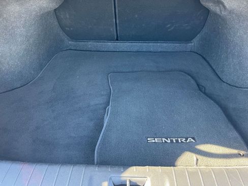 Used 2025 Nissan Sentra SV image 31