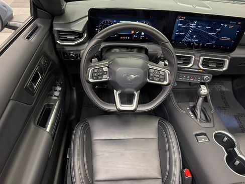 Used 2025 Ford Mustang GT Premium RWD image 22