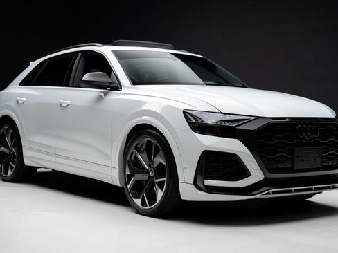 Used 2023 Audi RS Q8 AWD/4WD image 87