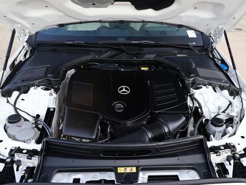 Used 2024 Mercedes-Benz C 300 Sedan image 19