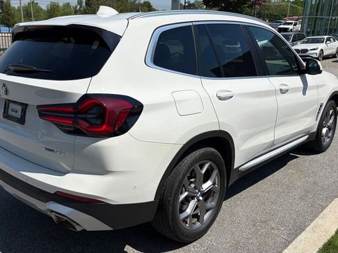 Used 2023 BMW X3 xDrive30i w/ Convenience Package AWD/4WD image 3