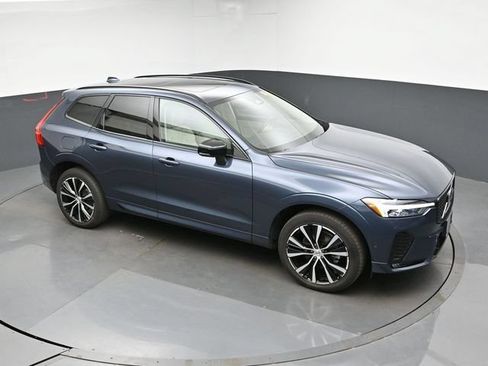 Used 2024 Volvo XC60 B5 Plus w/ Protection Package Premier AWD/4WD image 43