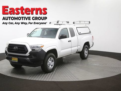 Used 2020 Toyota Tacoma SR RWD image 52