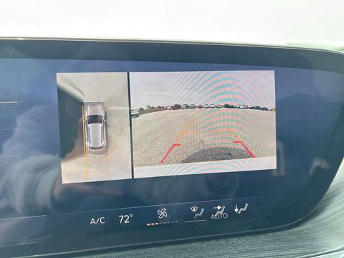 Used 2024 Buick Envision Preferred AWD/4WD image 34