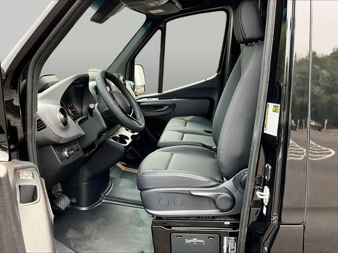 New 2026 Mercedes-Benz Sprinter 2500 image 13