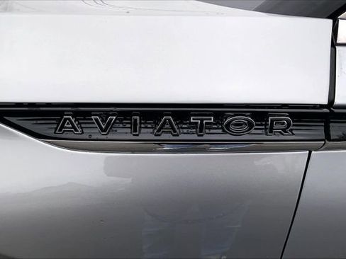 Used 2020 Lincoln Aviator Black Label w/ Dynamic Handling Package image 10