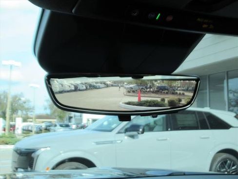 Used 2021 Cadillac Escalade Sport Platinum w/ LPO, ONYX Package image 25