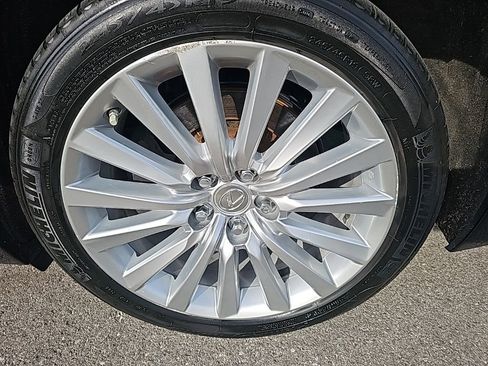 Used 2016 Lexus LS 460 L image 8