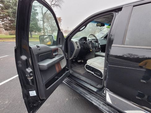 Used 2006 Lincoln Mark LT 4x4 image 10