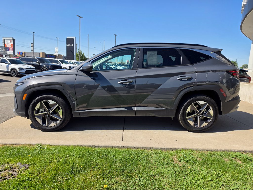 Used 2025 Hyundai Tucson SEL AWD/4WD image 8