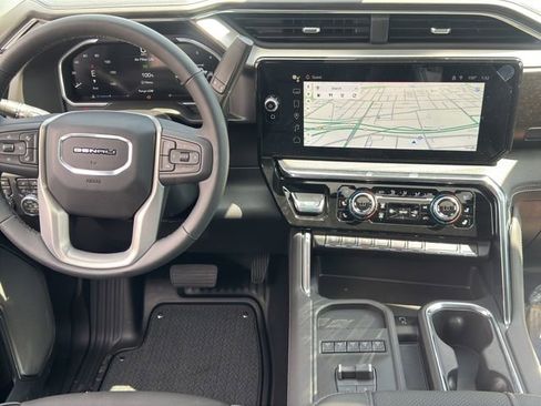 New 2026 GMC Sierra 3500 Denali w/ Denali Reserve Package AWD/4WD image 18