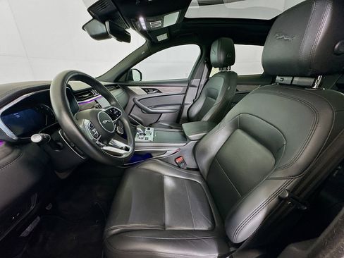 Used 2023 Jaguar F-PACE S image 13