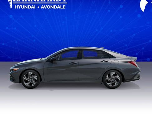 New 2026 Hyundai Elantra SEL Sport FWD image 3