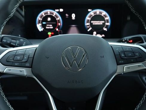 New 2025 Volkswagen Tiguan S image 9