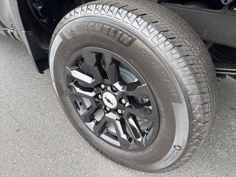 Used 2025 Chevrolet Silverado 1500 RST image 32