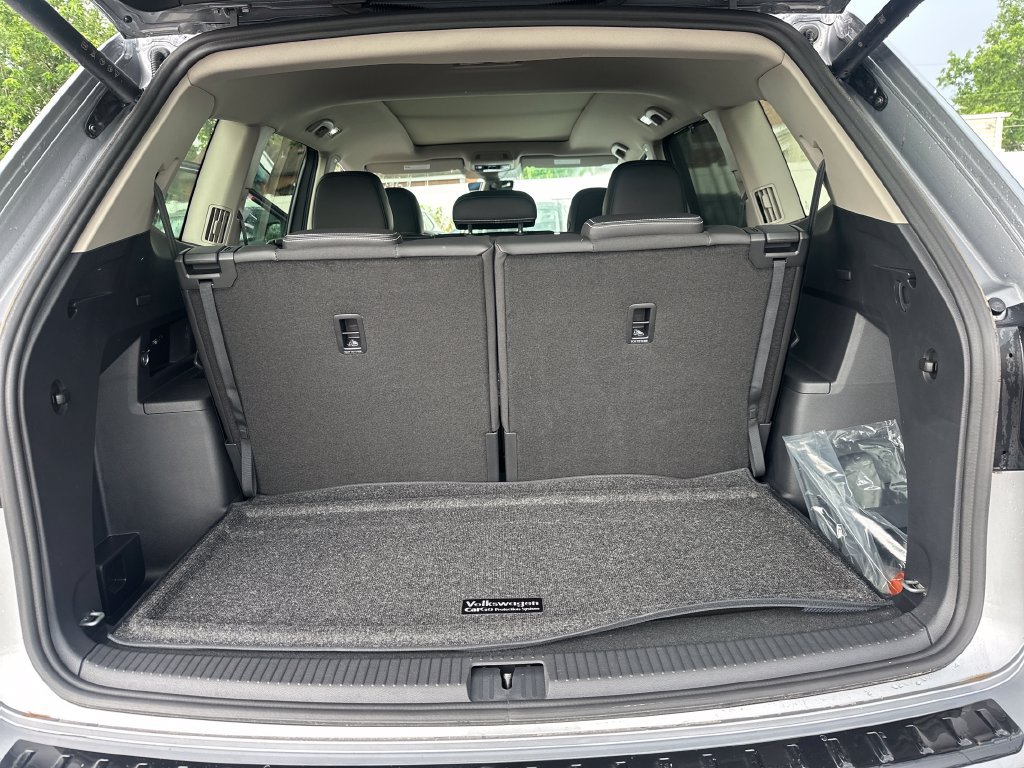 Used 2026 Volkswagen Atlas SE FWD image 27