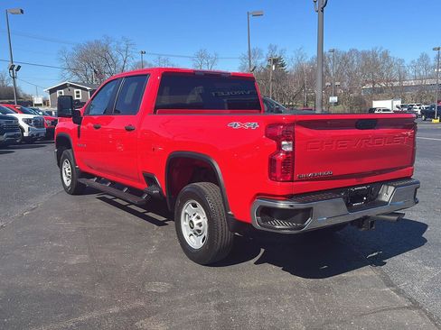 Used 2025 Chevrolet Silverado 2500 W/T image 3