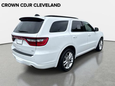 Used 2024 Dodge Durango GT RWD image 5
