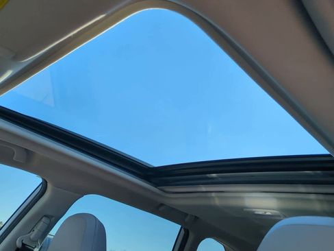 Used 2022 Subaru Forester Limited image 18