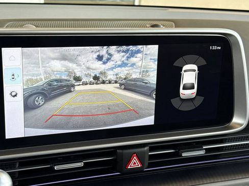 Used 2023 Hyundai Ioniq 6 SEL image 17