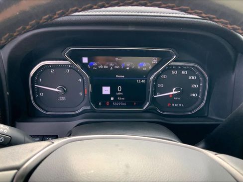 Used 2023 GMC Sierra 2500 AT4 w/ AT4 Premium Plus Package AWD/4WD image 25