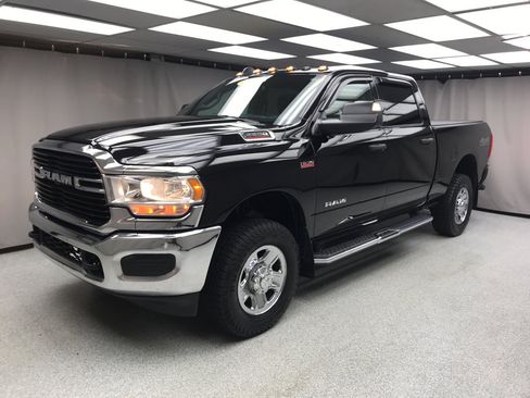 Used 2021 RAM 2500 Tradesman w/ Towing Technology Group image 2