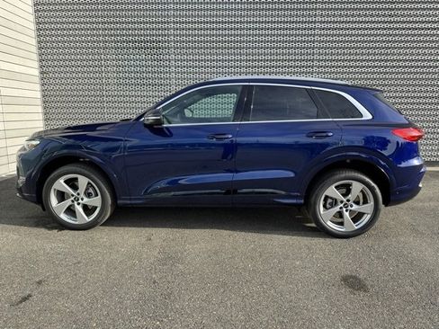 New 2025 Audi Q5 Premium Plus image 2