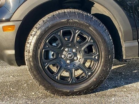 Used 2025 Ford Bronco Sport Badlands image 32