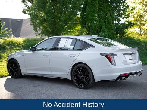 Used 2023 Cadillac CT5 V w/ Platinum Package RWD image 7