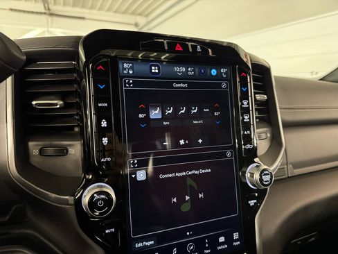 Used 2024 RAM 3500 Laramie w/ Night Edition image 27