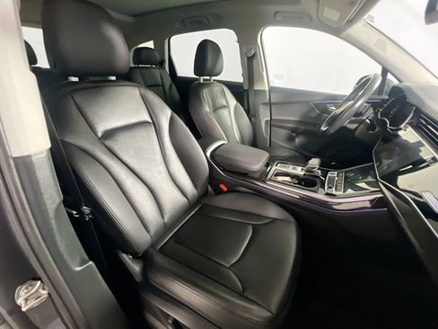 Used 2024 Audi Q7 2.0T Premium Plus image 32