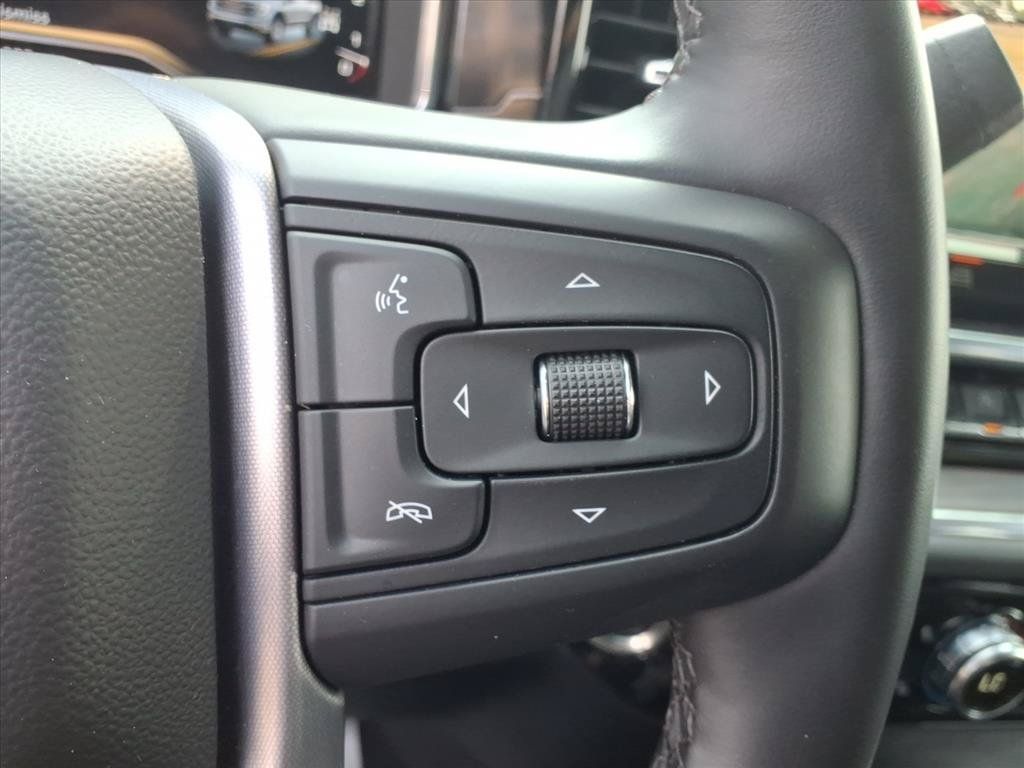 Used 2025 GMC Sierra 1500 SLT AWD/4WD image 21