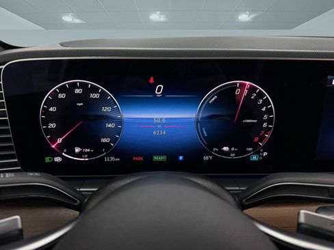 Used 2025 Mercedes-Benz GLE 450e 4MATIC w/ Winter Package image 17