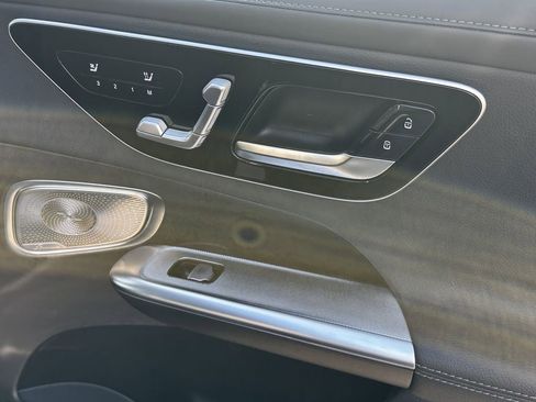 Certified 2023 Mercedes-Benz GLC 300 4MATIC image 17