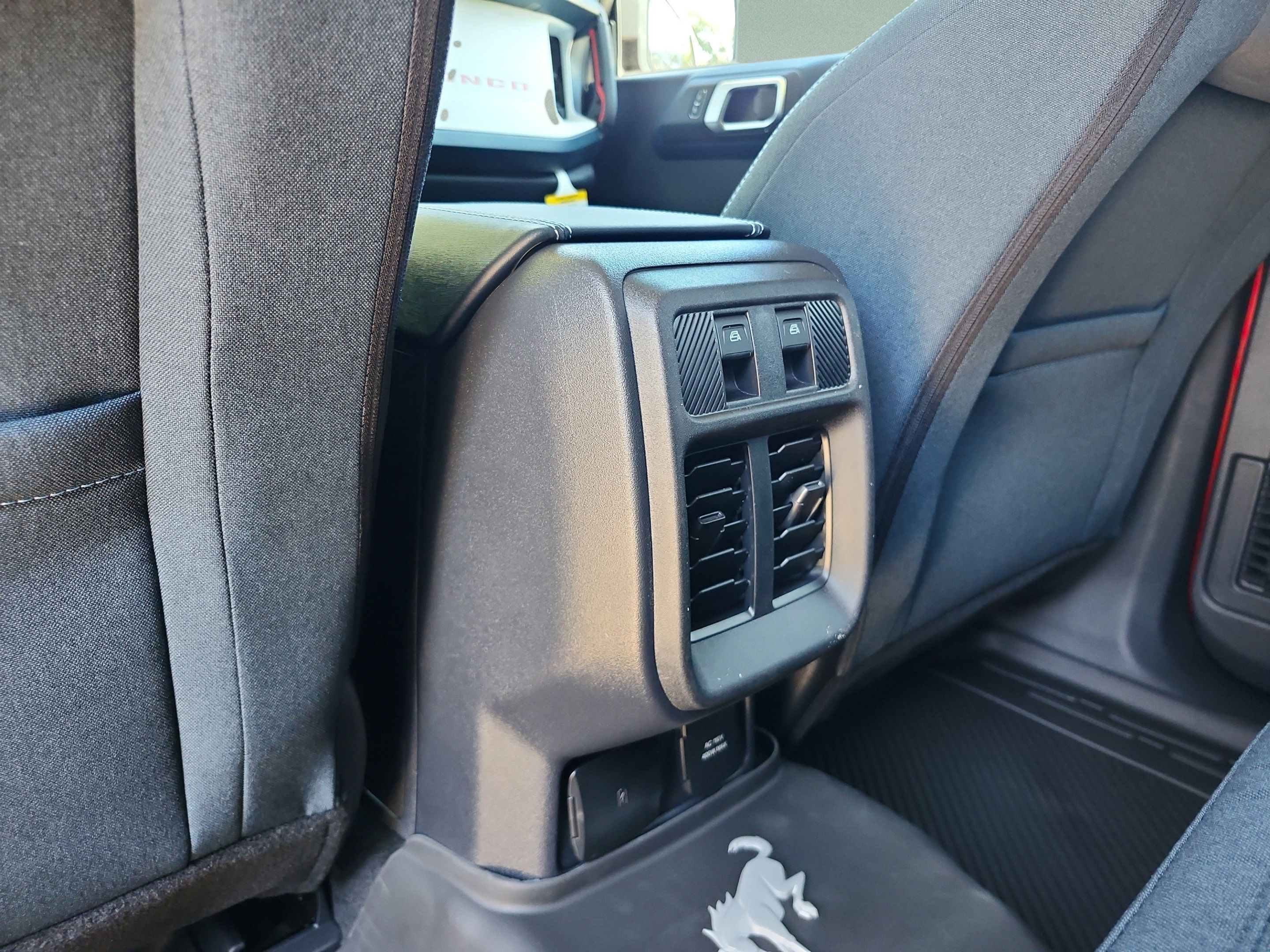 New 2026 Ford Bronco Heritage Edition AWD/4WD image 17