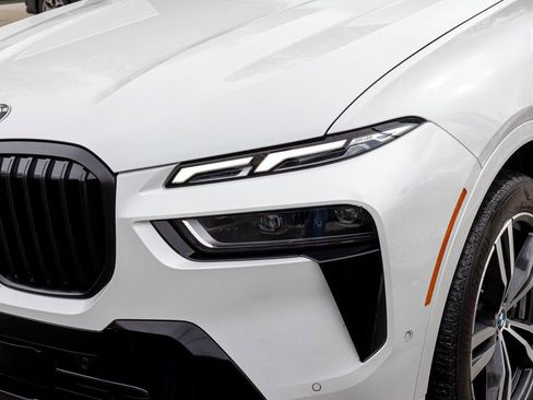 Used 2026 BMW X7 xDrive40i image 39