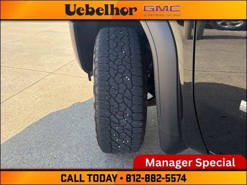 Used 2024 GMC Sierra 2500 Denali w/ Denali Reserve Package image 20