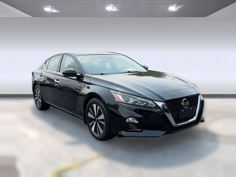 Used 2021 Nissan Altima 2.5 SL FWD image 4