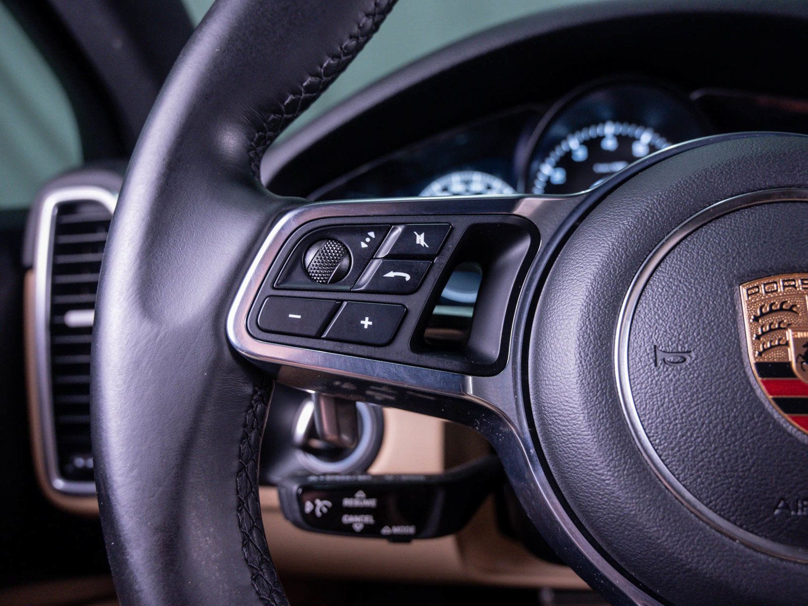 Used 2019 Porsche Cayenne S AWD/4WD image 22