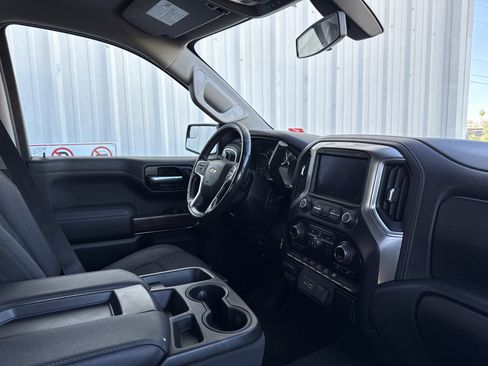 Used 2021 Chevrolet Silverado 1500 LT image 42