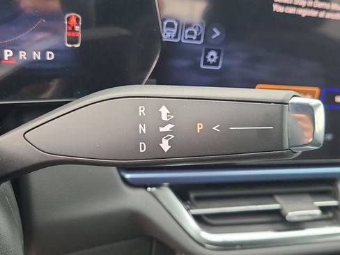 New 2026 Chevrolet Equinox EV LT image 19