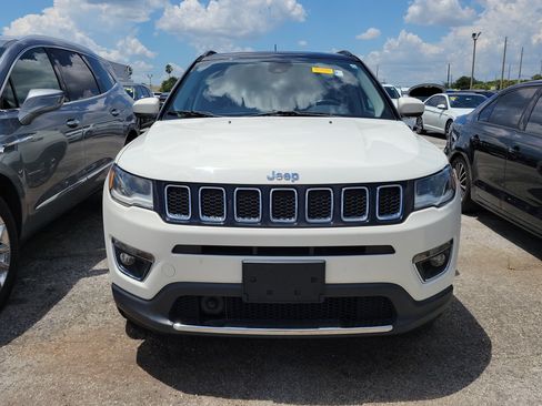Used 2018 Jeep Compass Limited w/ Navigation Group AWD/4WD image 2