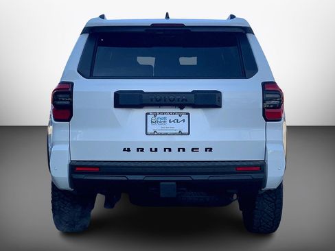Used 2025 Toyota 4Runner TRD Off-Road Premium image 6