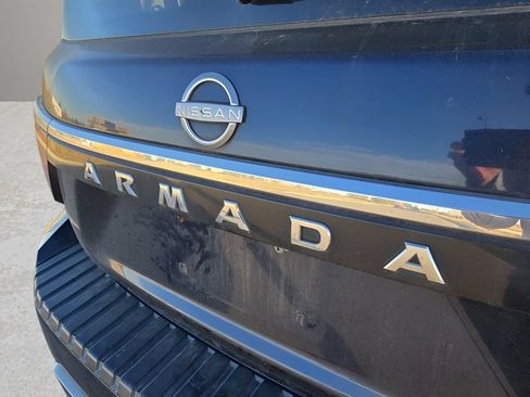 Used 2021 Nissan Armada SL w/ Captain's Chairs Package AWD/4WD image 11