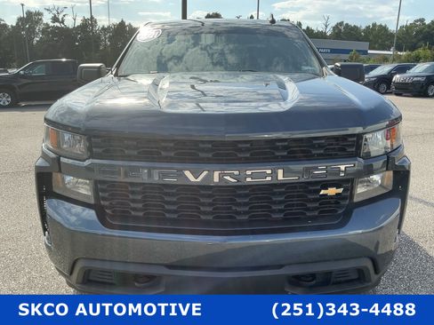 Used 2021 Chevrolet Silverado 1500 Custom RWD image 8