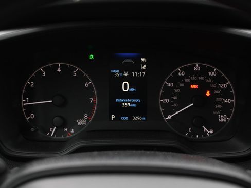 Used 2025 Toyota Corolla LE image 10