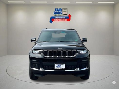 New 2025 Jeep Grand Cherokee L Laredo w/ Luxury Tech Group I AWD/4WD image 4