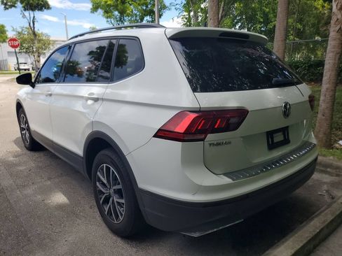 Used 2021 Volkswagen Tiguan S FWD image 7