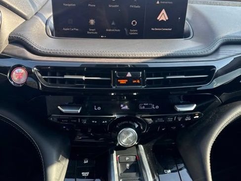 Used 2023 Acura MDX w/ Advance Package AWD/4WD image 6